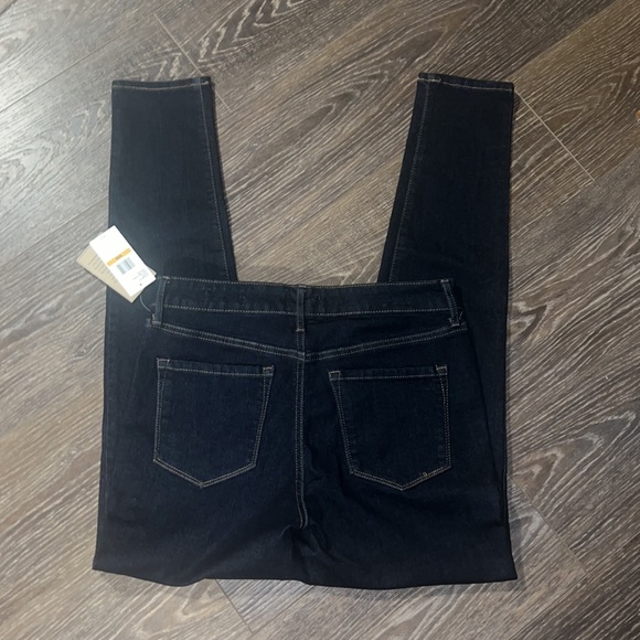Jessica Simpson High Rise Skinny soft sculpt /Brand New With Tags - Picture 9 of 9